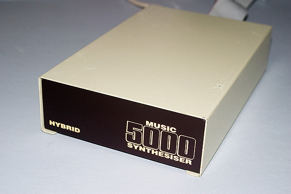 Hybrid Music 5000 Synthesiser