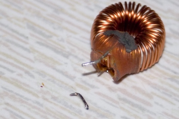 Inductor coil showing the failed leg due to metal fatigue