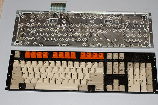 The A3000 keyboard keys after cleaning and being replaced.
