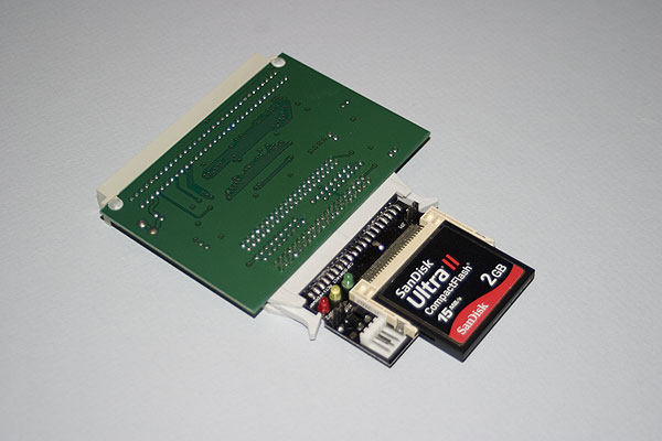 Simtec 16-bit IDE card with 2GB CF Card reverse side